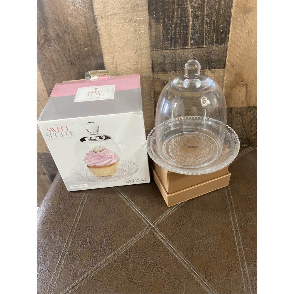 Studiohome Cupcake Sweet Shoppe Fine Crystal Plate‎ & Dome Fine Crystal
